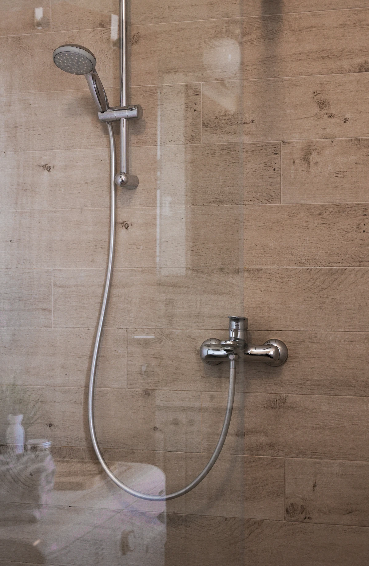 apartment-3 bathroom